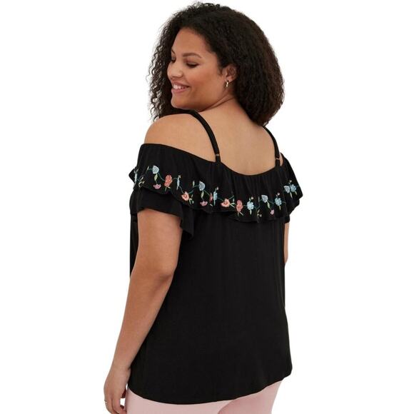 Torrid Super Soft Cold Shoulder Ruffle Top in Black in 5 (28) - Picture 3 of 4
